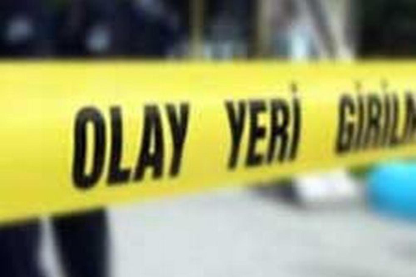 Kardeşler arasında silahlı kavga: 5 ölü Kardeşler arasında silahlı kavga: 5 ölü